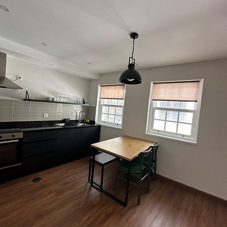 Fabulous Duplex Apartment Porto Buitenkant foto